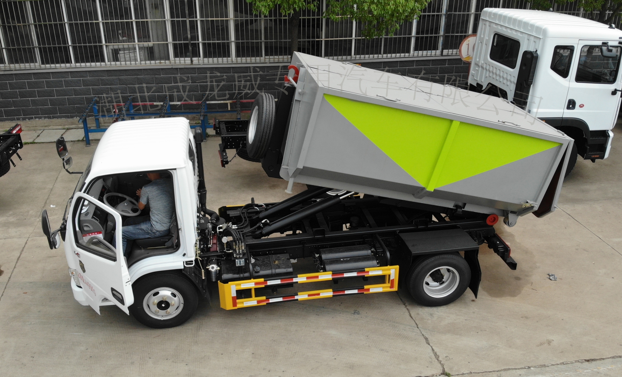 城市小清新，楚飛牌環(huán)衛(wèi)車